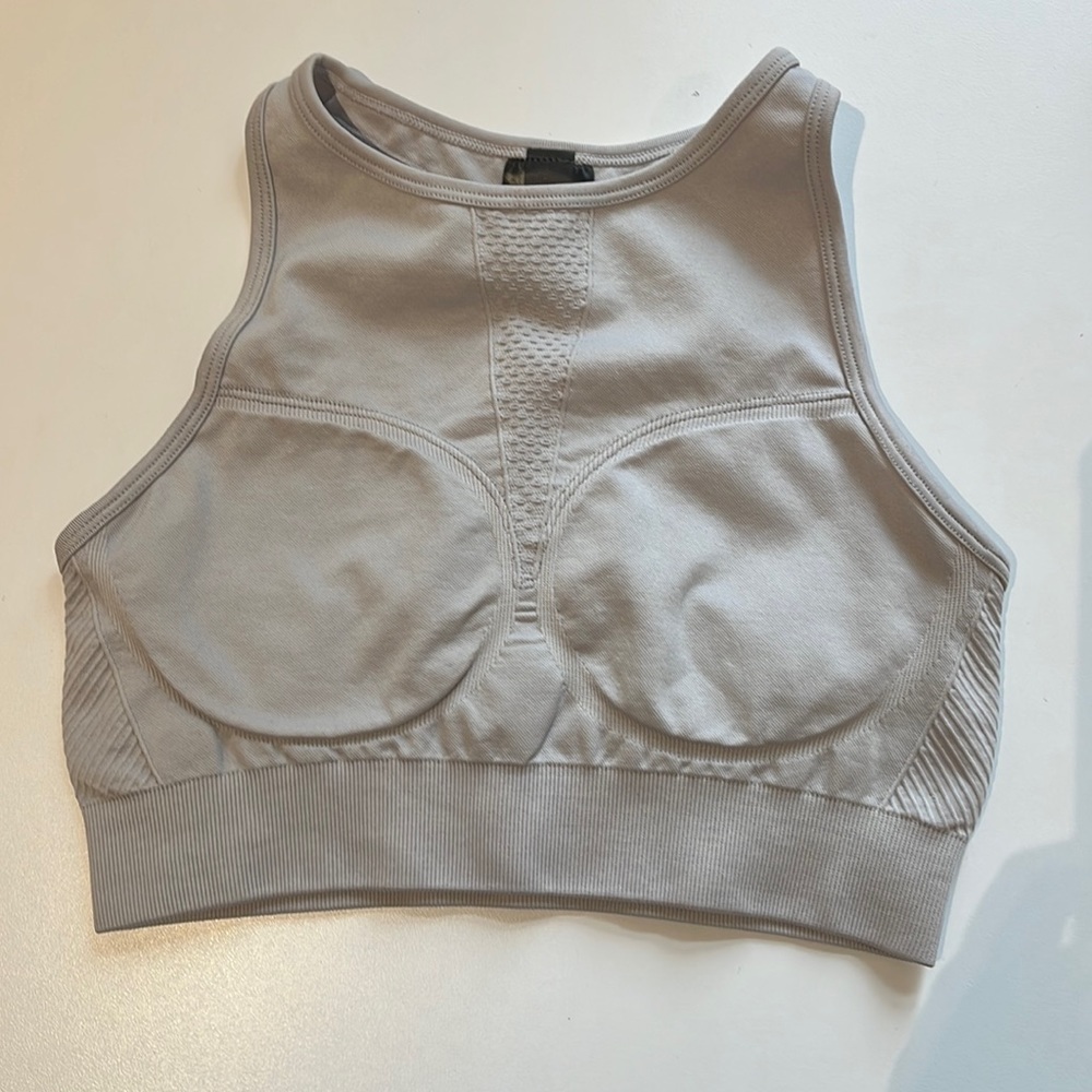 RYU sports bra NWOT (s)